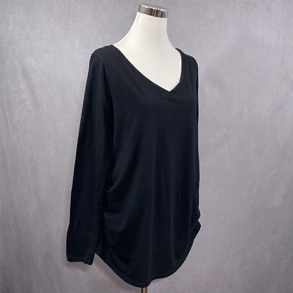 Maternity- Black V-Neck LS Tee